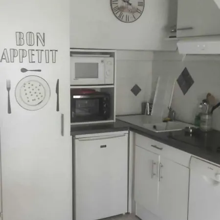 Holiday home De 2 A 6 Personnes